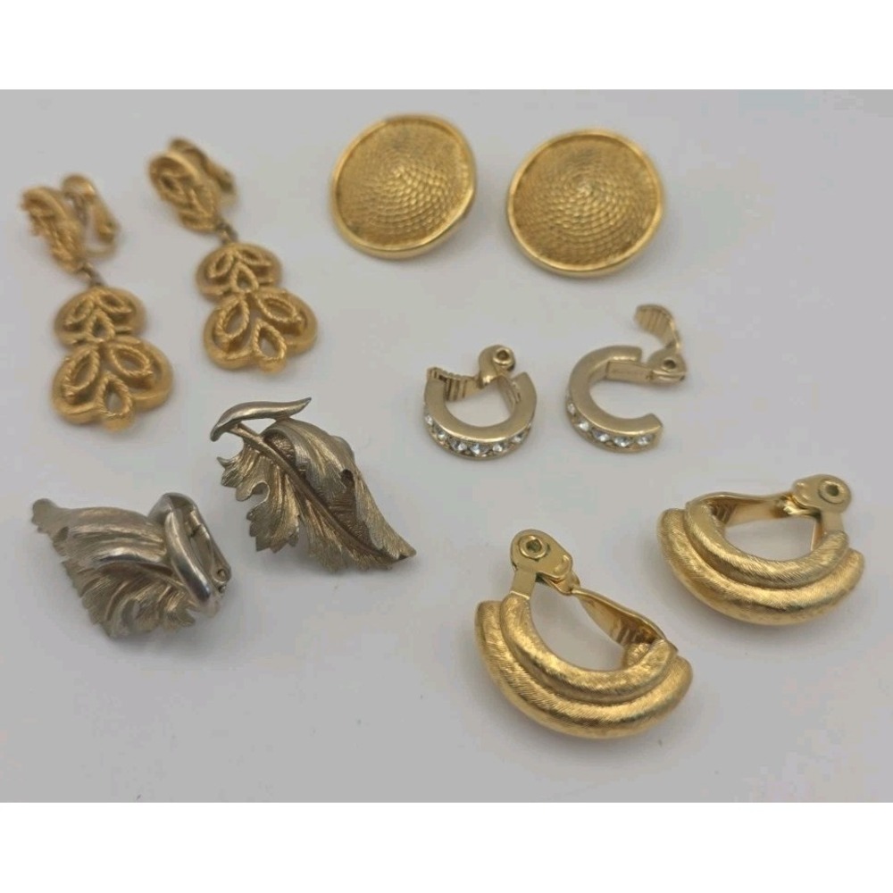 Vintage Gold Tone Designer Signed Clip On Earring Lot Crown Trifari Monet Coro